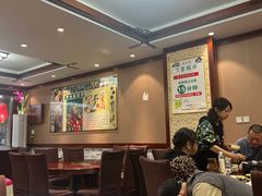 -菌之家·专业纯野生菌火锅·特色炒菌