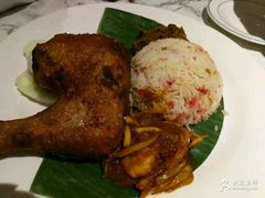 -关夫人餐厅(阳光广场店)