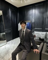 -红领RED COLLAR西装定制体验中心
