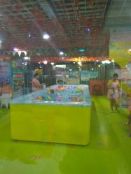 -小鸭先知婴儿游泳馆