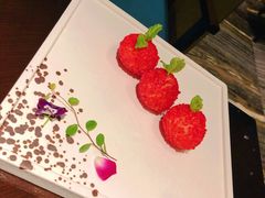 -江上荟·创意中国菜(绿地缤纷城店)
