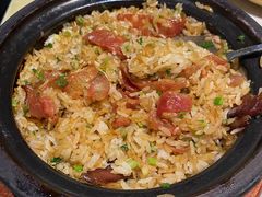 广东腊味煲仔饭-鼎记啫啫煲(数博万达店)