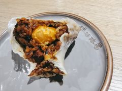 咸蛋黄大肉烧麦-样样体面(宝安支路店)