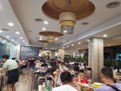 大堂-椿记烧鹅(叠彩店)