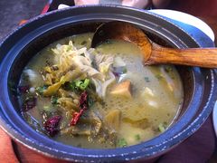 -周鱼小馆石锅酸菜鱼(活力汇店)