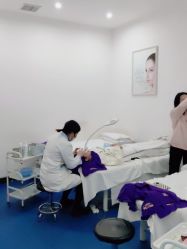 -蕾特恩专业祛痘