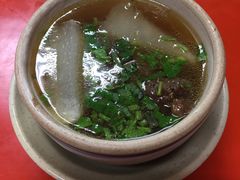 -六合夜市
