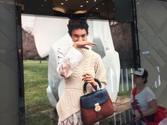 -BURBERRY(上海港汇恒隆广场店)