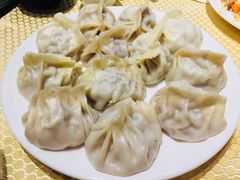 薄皮包子-巴扎美食·新疆菜·西域歌舞表演餐厅(新疆大厦店)