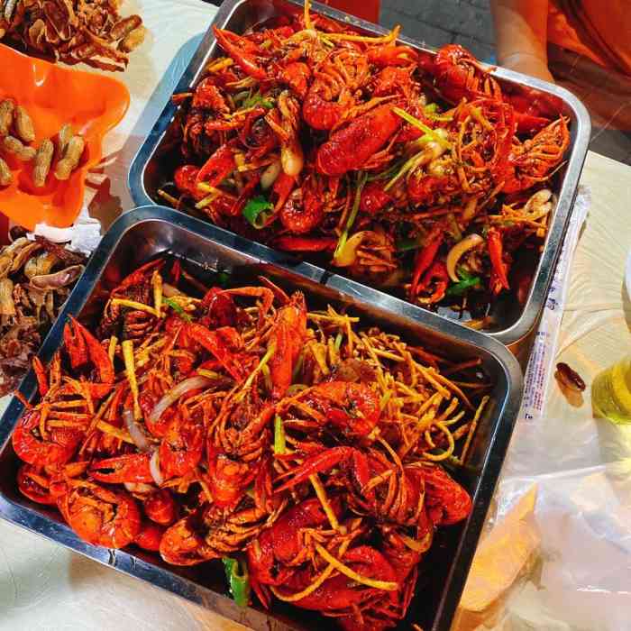 虾一跳龙虾馆(金陵小区店)-"地址跟着导航走,绝对要仔细看,一不小心就
