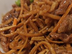 -刘胖子家常菜·蹄花焖藕(中南店)