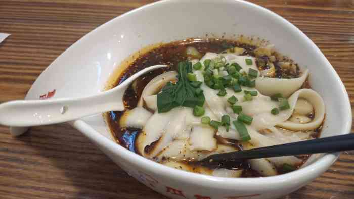 瓜瓢面(苏州一店)-"就在小区门口,晚上散步的时候看到了新开的.