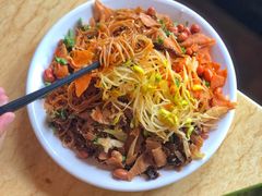 腌海南粉-龙泉人椰子鸡.糟粕醋.海南菜(三亚旗舰店)