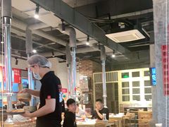 大堂-么肆烤肉·中式自助·烤肉大排档(街道口季佳PAI店)