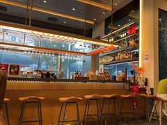 -星巴克臻选(上海合生汇1F店)