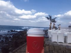 -Cafe Aewol Monsant