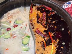 -周小明火锅(黑金冠社区店)