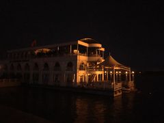 -人民防洪胜利纪念塔