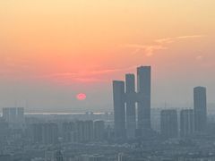 -云中捞高空旋转餐厅(商茂世纪广场店)