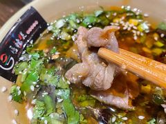 -唇辣号重庆老火锅(亦庄店)