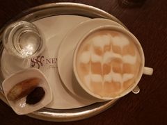 卡布基诺-纽约咖啡馆