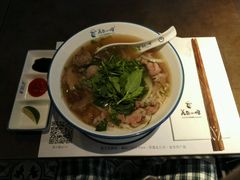 -美奈小馆·越南料理(中航城君尚购物中心店)