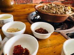 -阿婆情腊排骨火锅(金虹路店)