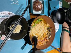 -八月美食小馆(银泰城总店)