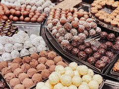 -Laderach 莱德拉(上海环贸iapm店)