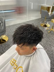 点击看大图 -即型男士理发工作室