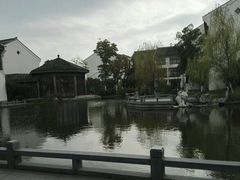 景观位-梁鸿湿地丽笙度假酒店大堂吧