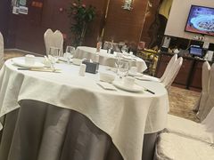 -万龙洲海鲜(广渠门店)