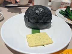 现烤松露菠萝包-蔡澜点心·粤菜(万菱汇店)