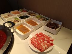-名扬煮艺肥牛自助火锅(同和店)
