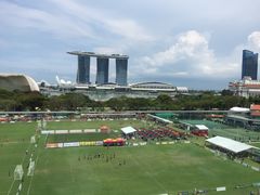 -植物园哈利亚餐厅