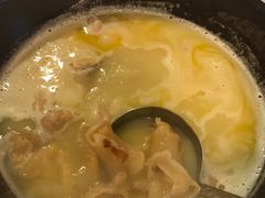 -鲜入围煮花胶鸡海鲜火锅