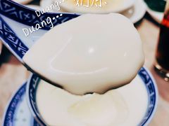 -香港百合居(LCM置汇旭辉广场店)