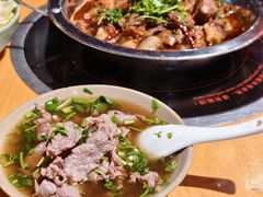 -大众跷脚牛肉馆·非遗传承单位(峨眉山店)