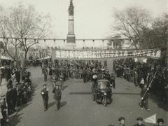 -人民防洪胜利纪念塔