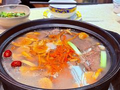 -九寨沟特色牦牛肉汤锅