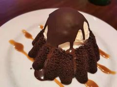巧克力熔岩蛋糕-Chili's Cafe&Bar奇利斯(滨江店)