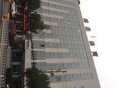 iphone_upload_pic-洪山体育馆篮球馆