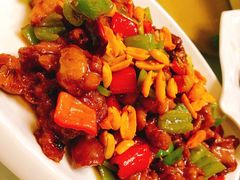 -喜乐餐厅•灯笼虾球首创者•本地小海鲜(二马路店)