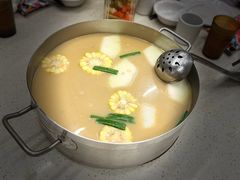 -肥仔文澳门猪骨煲(南京西路店)