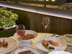 -MONICH牛排融合餐厅(和义大道购物中心店)