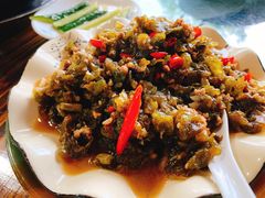 -乡巴佬鼎锅饭
