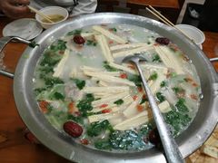 -牧人巷子·大锅羊汤·暴走牛骨(大成路店)
