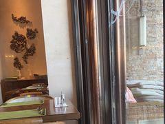 -大理实力希尔顿酒店•香全日制餐厅