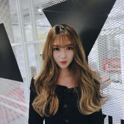 -AYO SALON