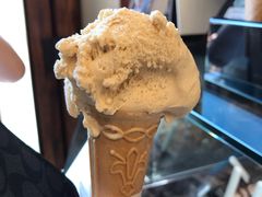 -Gelateria Dondoli